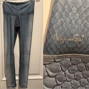 Niyama Sol Leggings